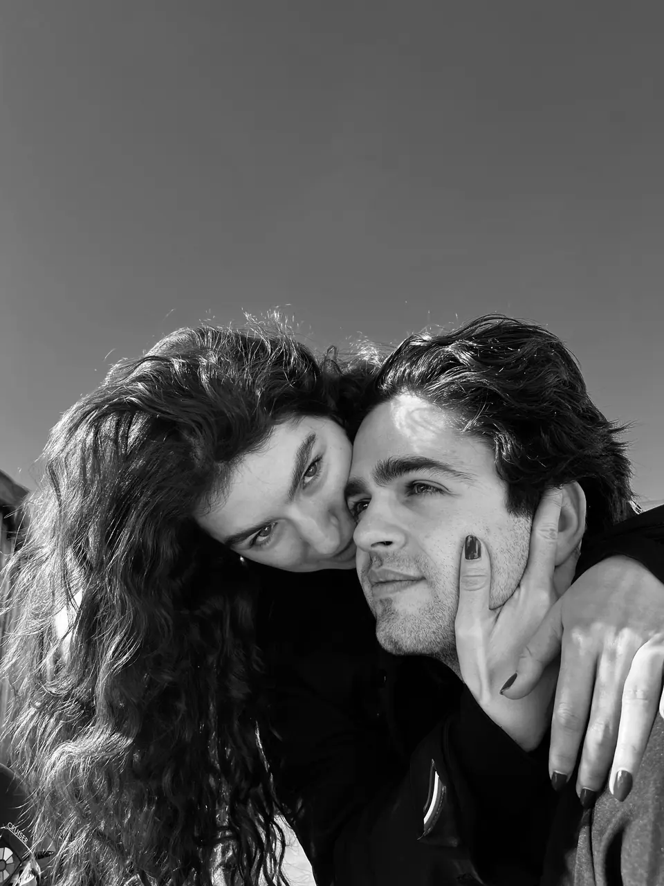 Nadia and Mouss, the founders of DUSK, in black and white.